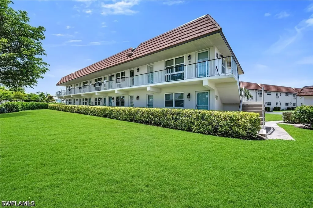 240 N Collier Boulevard Marco Island FL 34145