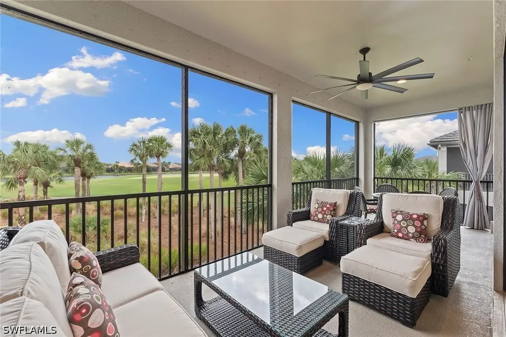 Naples FL, 12041 Covent Garden Court, Unit 2202