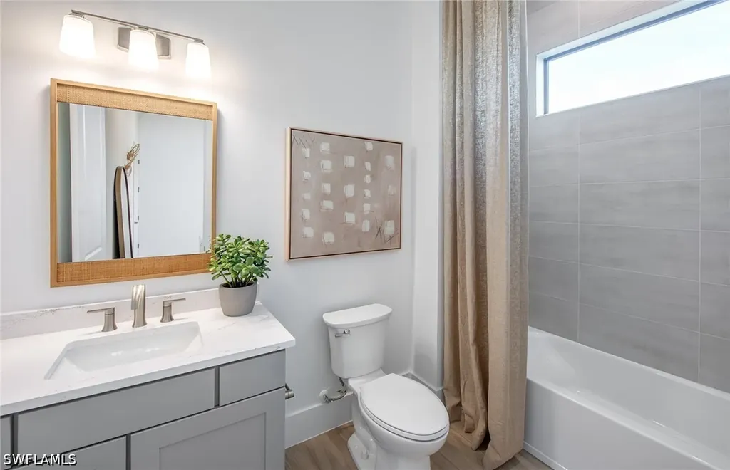 9469 Caymas Terrace Naples FL 34114