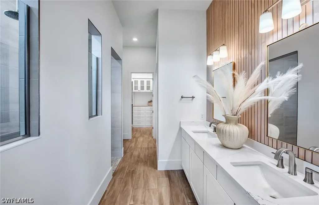 9469 Caymas Terrace Naples FL 34114