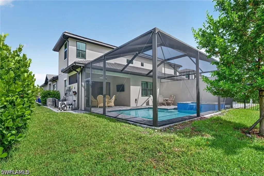 14596 Kingfisher Loop Naples FL 34120