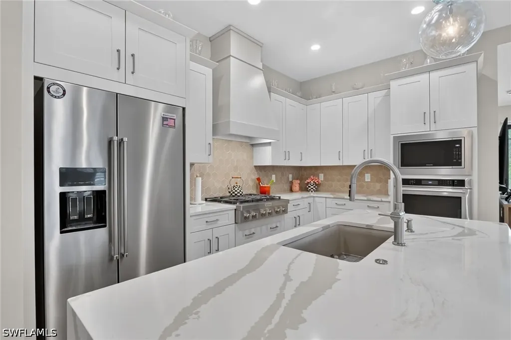 14596 Kingfisher Loop Naples FL 34120