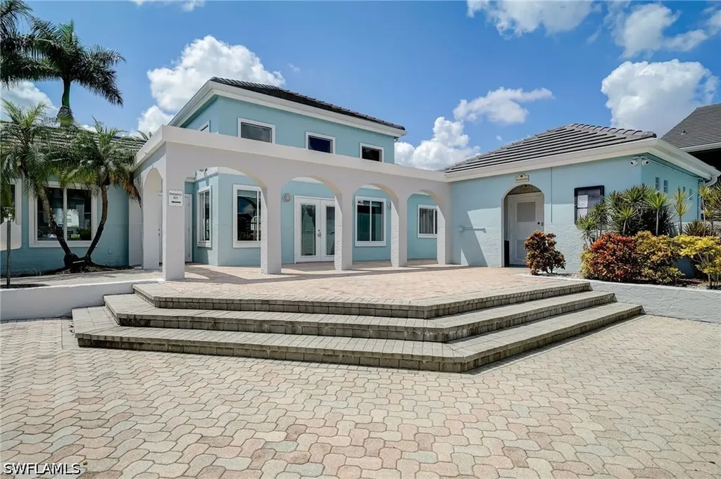 13615 Eagle Ridge Drive Fort Myers FL 33912