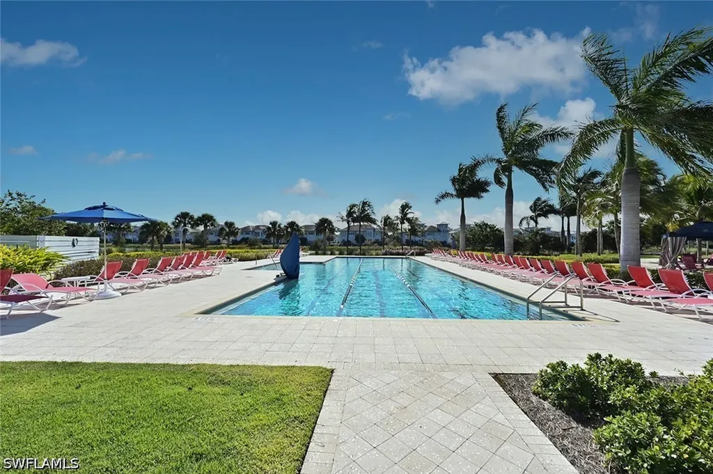 6387 Warwick Avenue Naples FL 34113