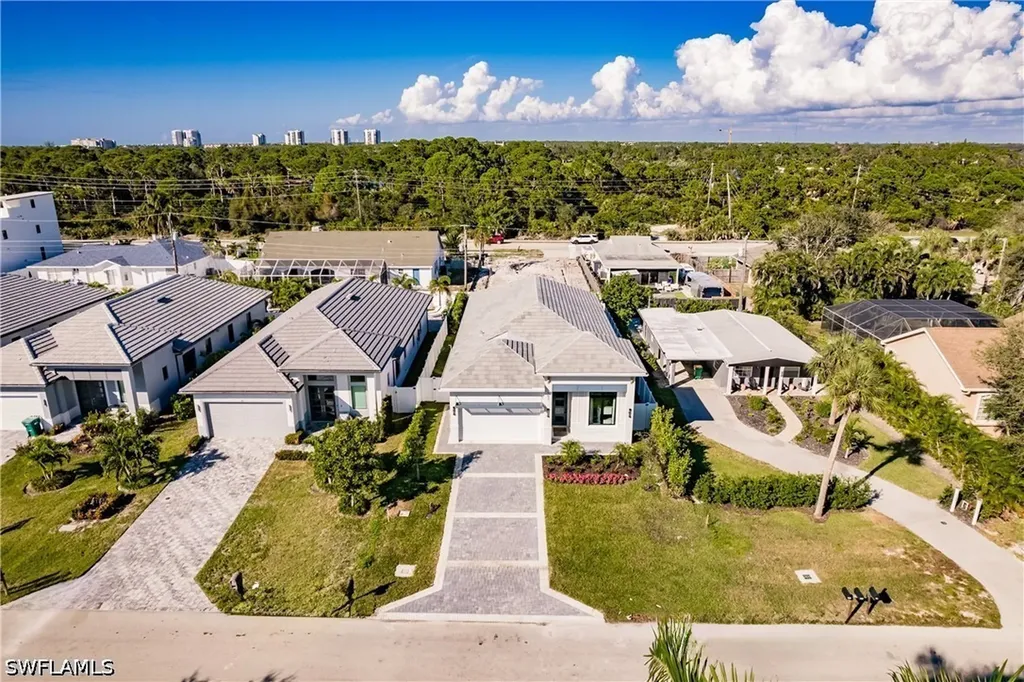 787 110th Avenue N Naples FL 34108