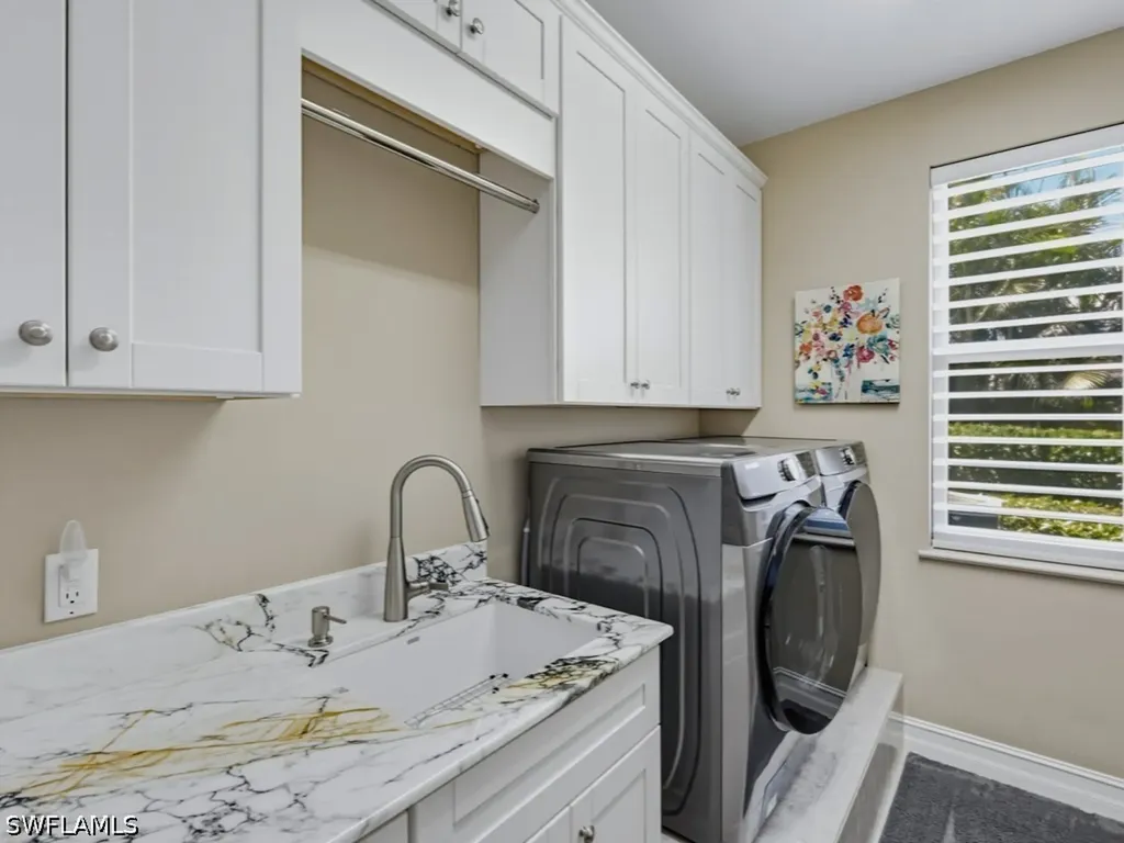 350 Meadowlark Court Marco Island FL 34145