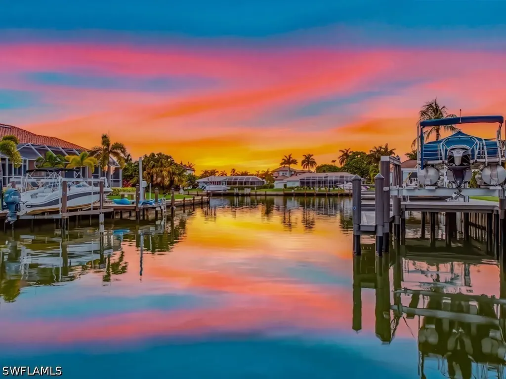 350 Meadowlark Court Marco Island FL 34145