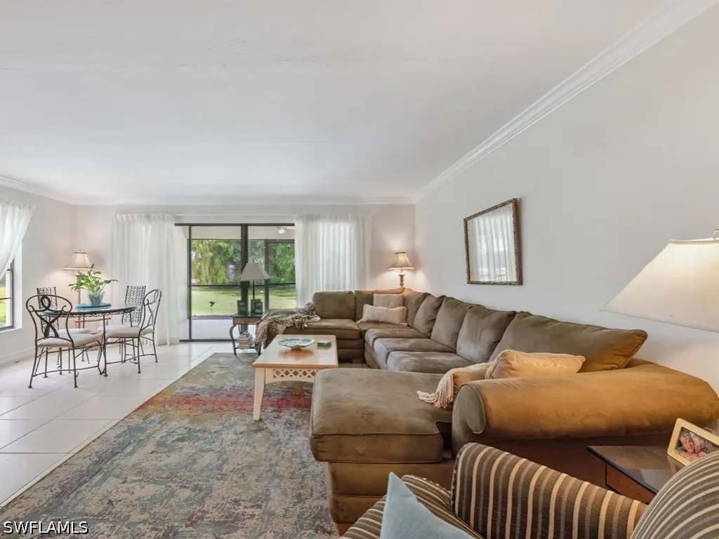 151 Cypress Way E Naples FL 34110