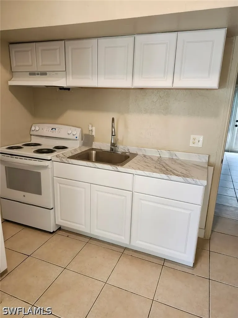 3838 Madison Avenue Fort Myers FL 33916