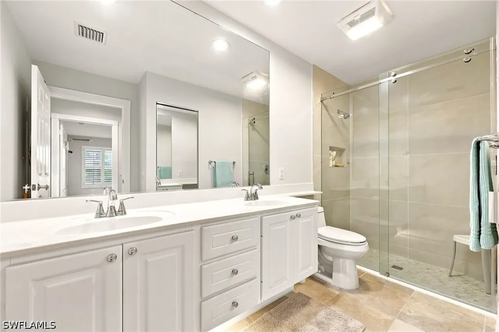 7704 Rozzini Lane Naples FL 34114