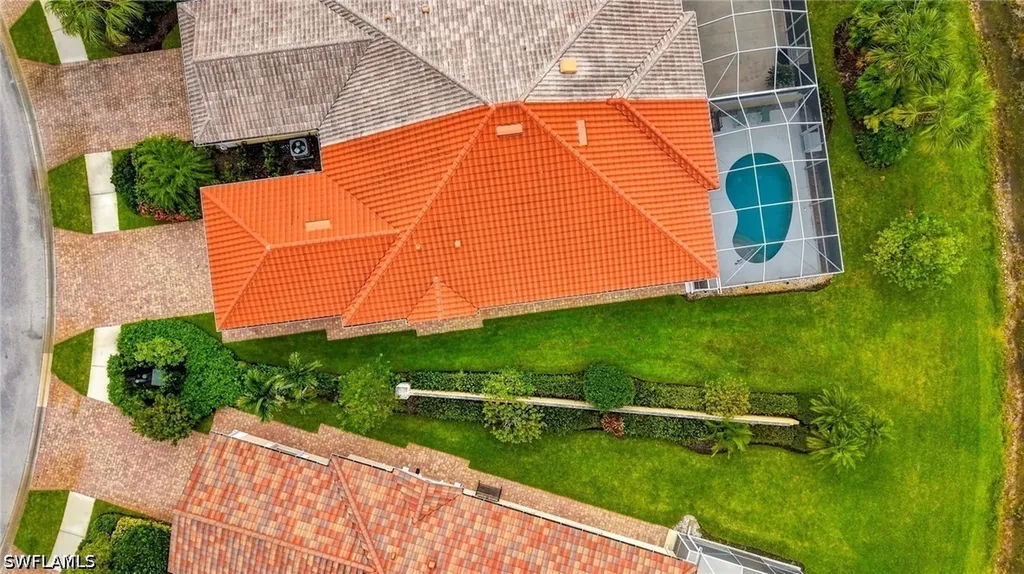 7704 Rozzini Lane Naples FL 34114