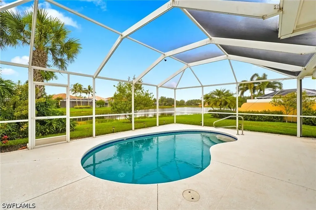 7704 Rozzini Lane Naples FL 34114