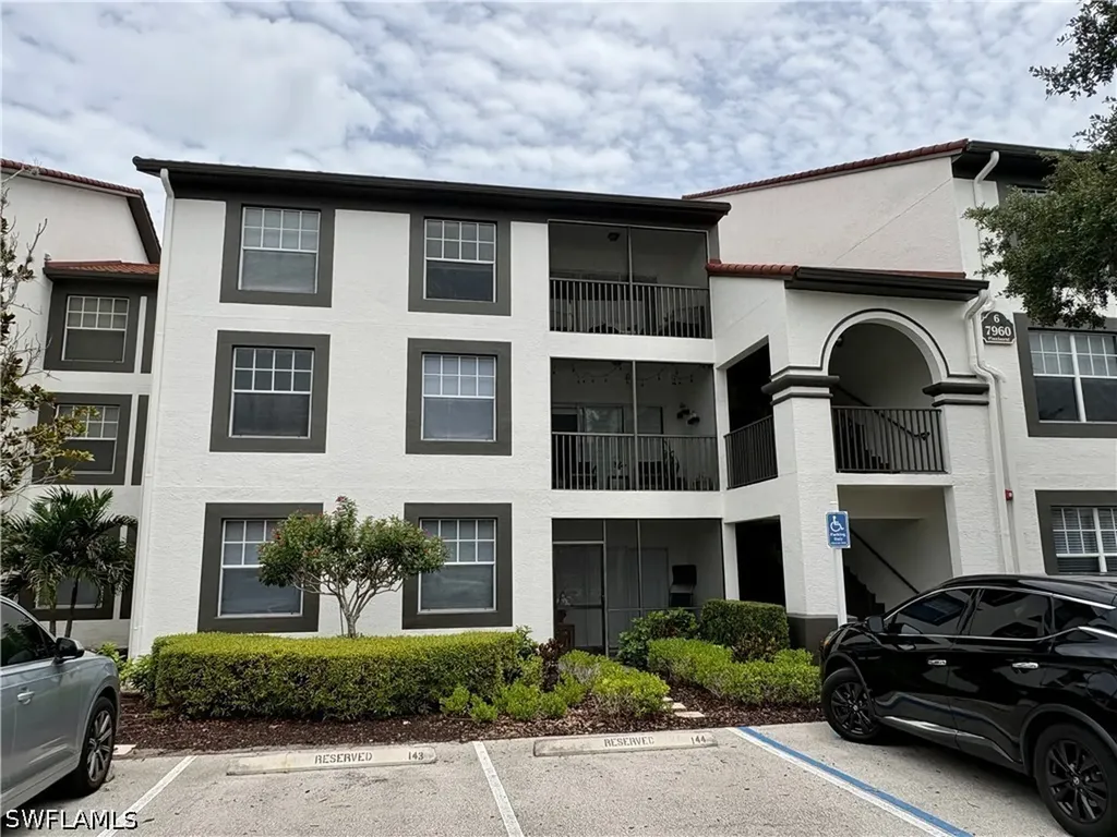 7960 Preserve Circle Naples FL 34119