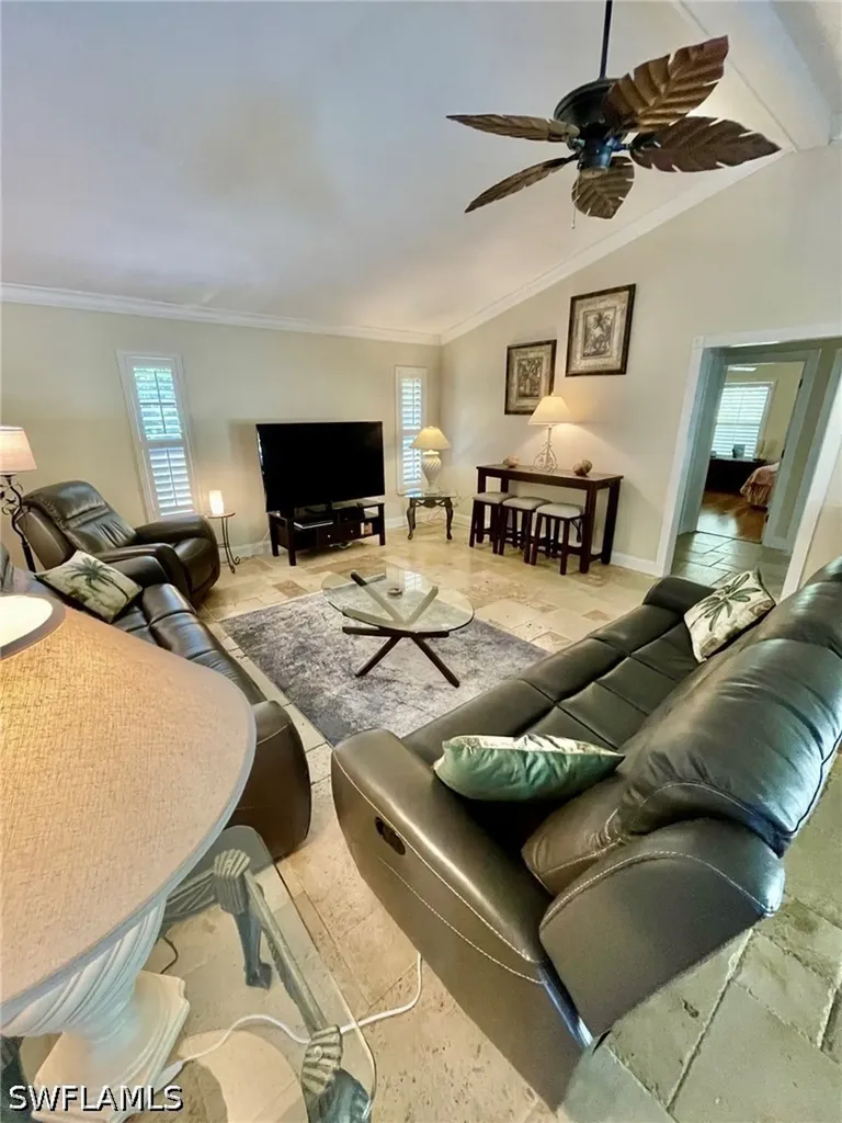 2171 Kings Lake Boulevard Naples FL 34112