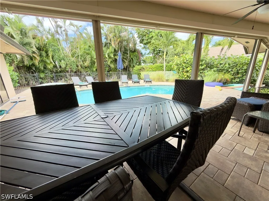 2171 Kings Lake Boulevard Naples FL 34112
