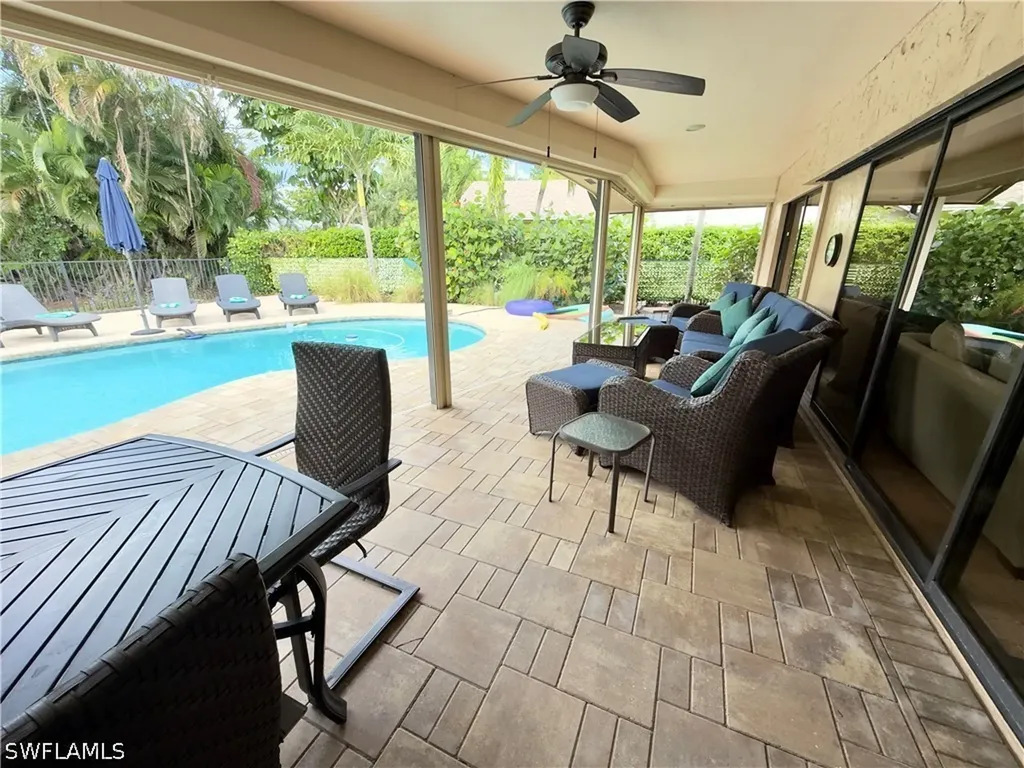 2171 Kings Lake Boulevard Naples FL 34112