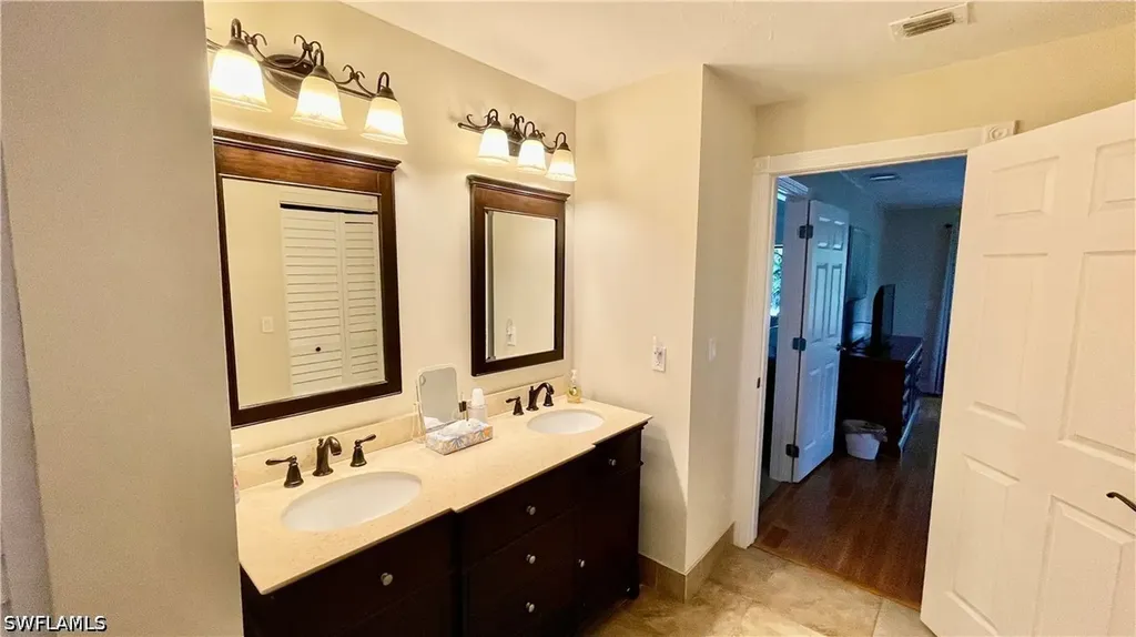 2171 Kings Lake Boulevard Naples FL 34112