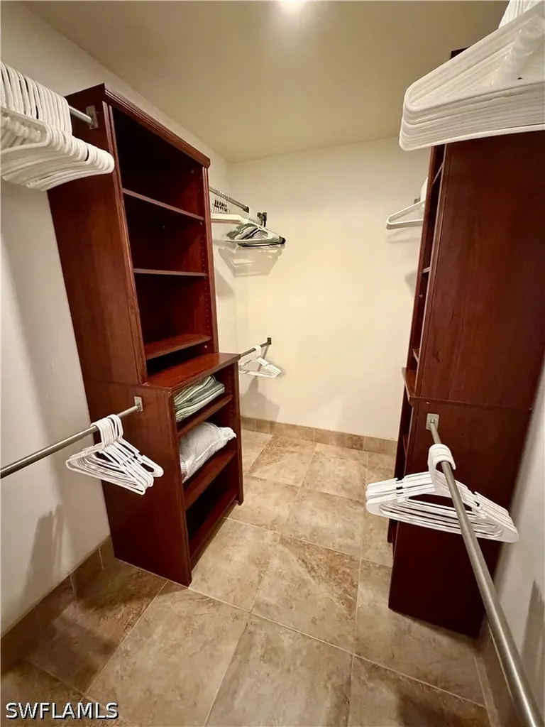 2171 Kings Lake Boulevard Naples FL 34112