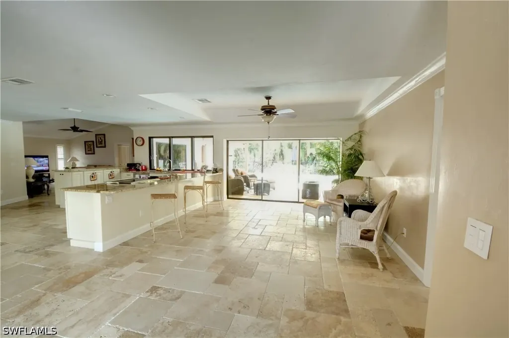 2171 Kings Lake Boulevard Naples FL 34112
