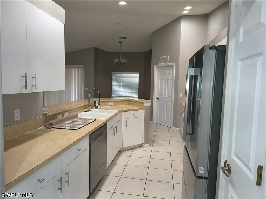 19949 Lake Vista Circle Lehigh Acres FL 33936