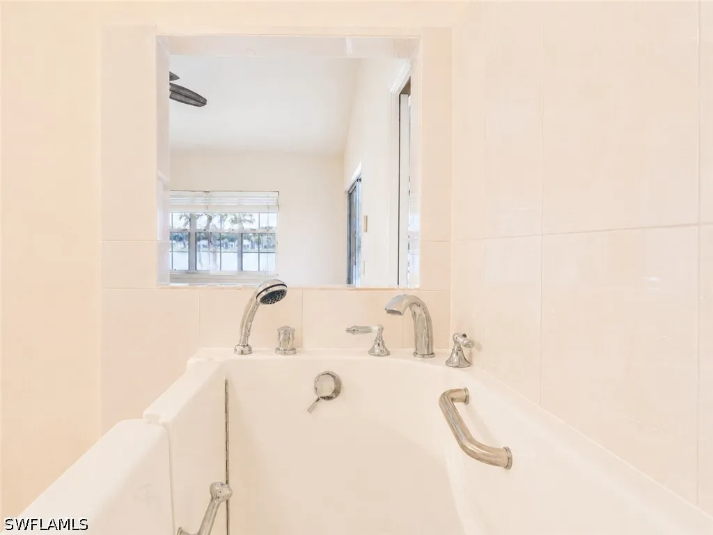 2888 W Crown Pointe Boulevard Naples FL 34112