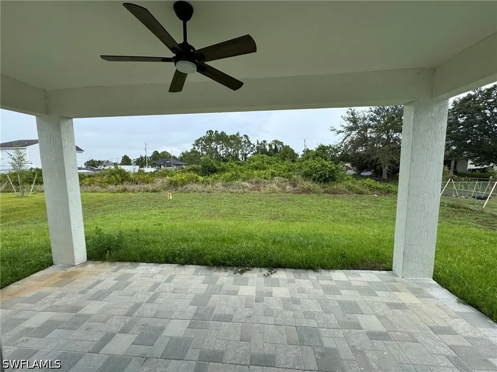 2810 27th Street SW Lehigh Acres FL 33976