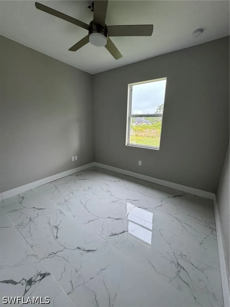 2810 27th Street SW Lehigh Acres FL 33976