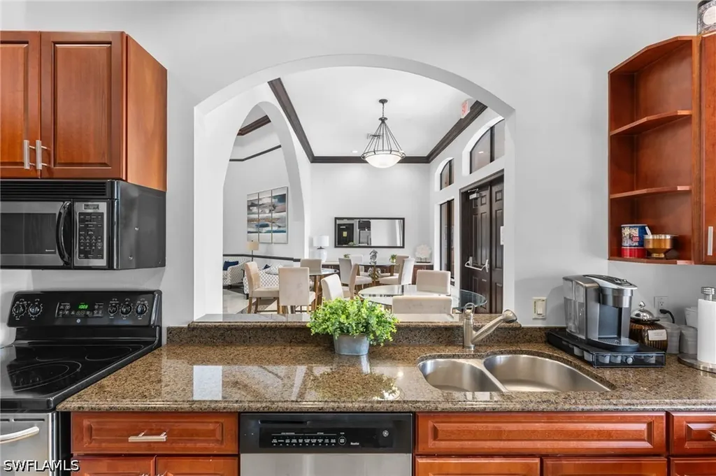 13000 Positano Circle Naples FL 34105