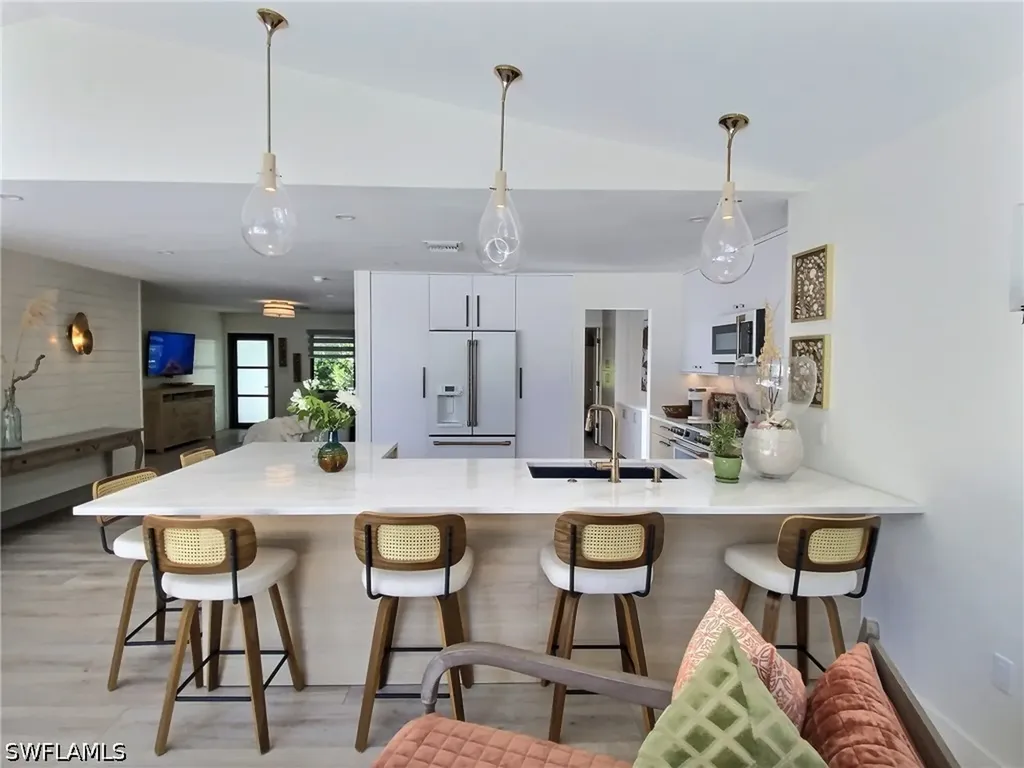 1031 Diana Avenue Naples FL 34103
