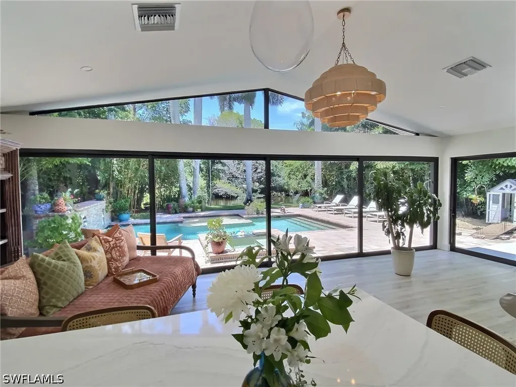 1031 Diana Avenue Naples FL 34103
