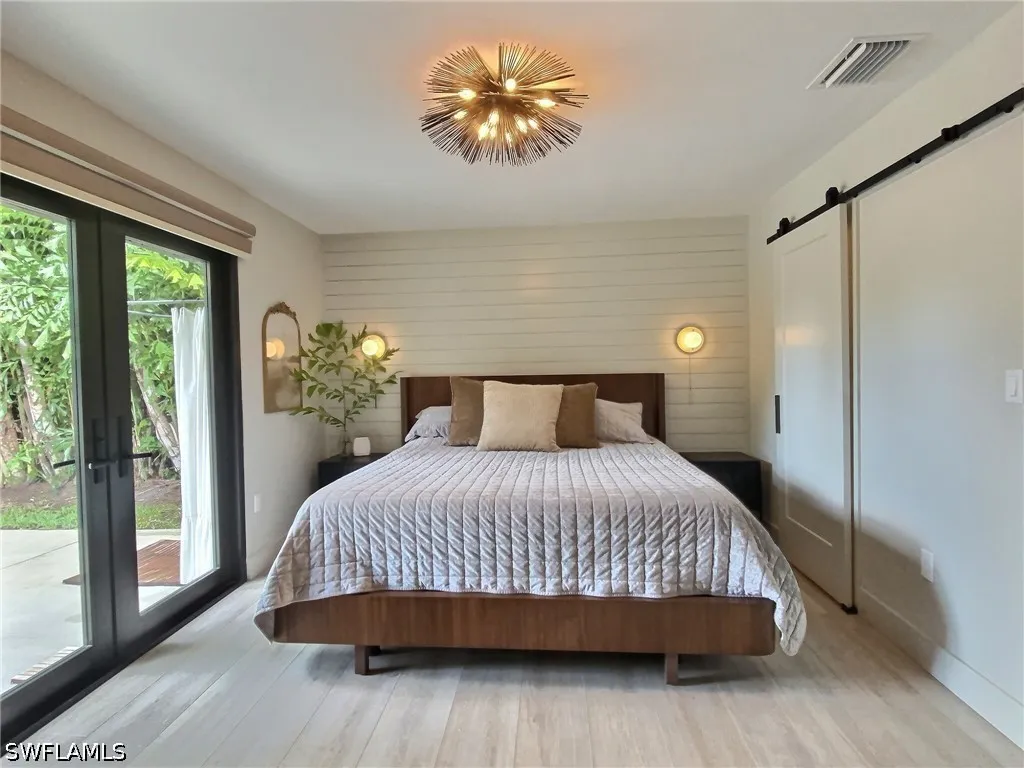 1031 Diana Avenue Naples FL 34103
