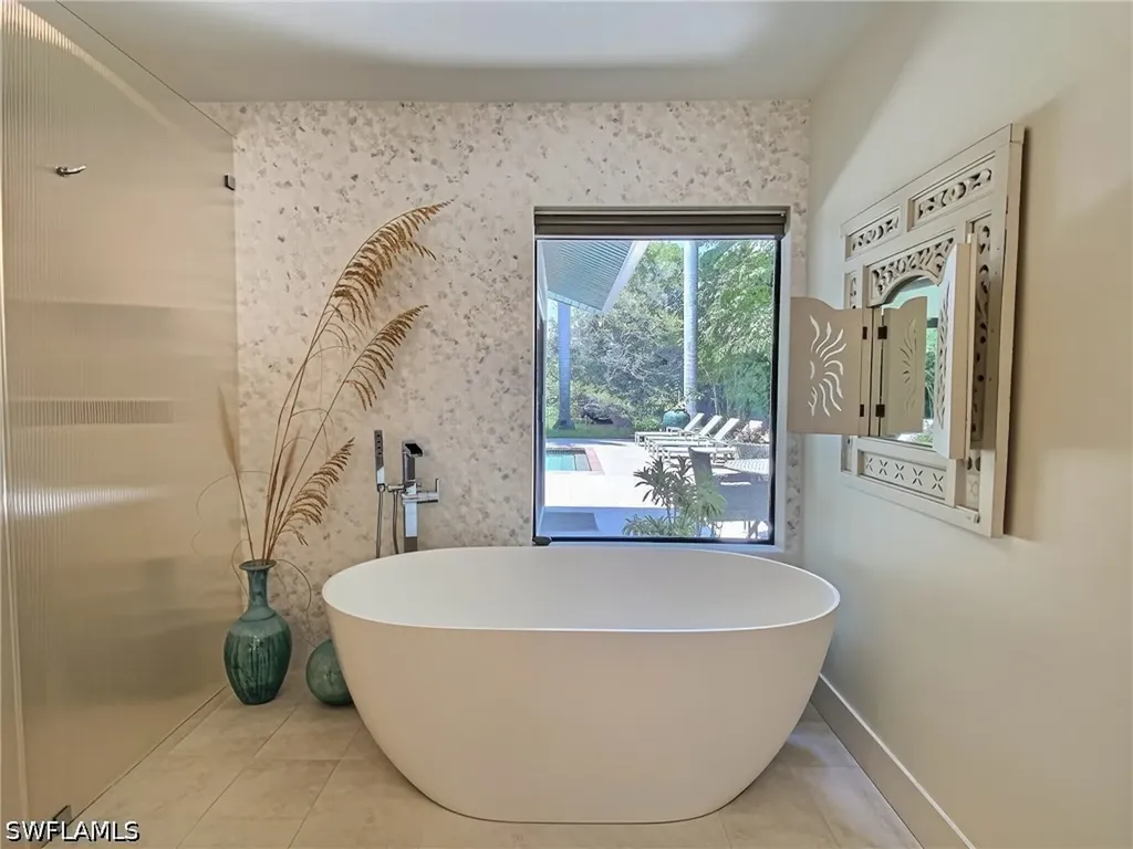 1031 Diana Avenue Naples FL 34103