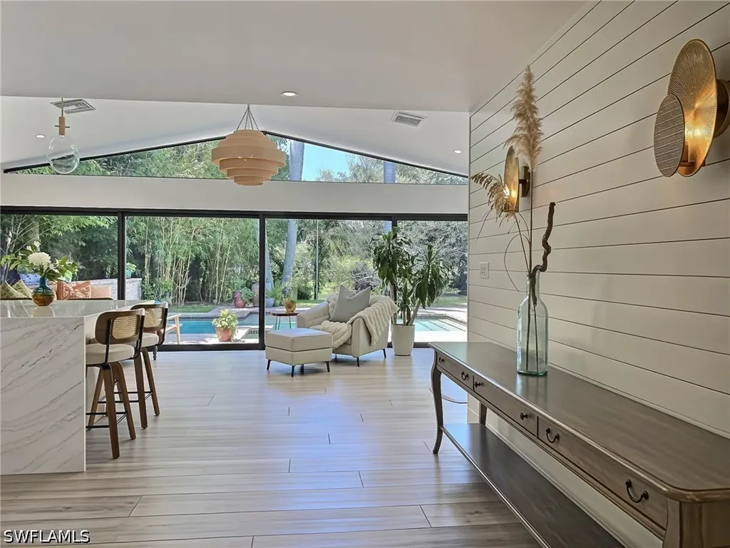 1031 Diana Avenue Naples FL 34103