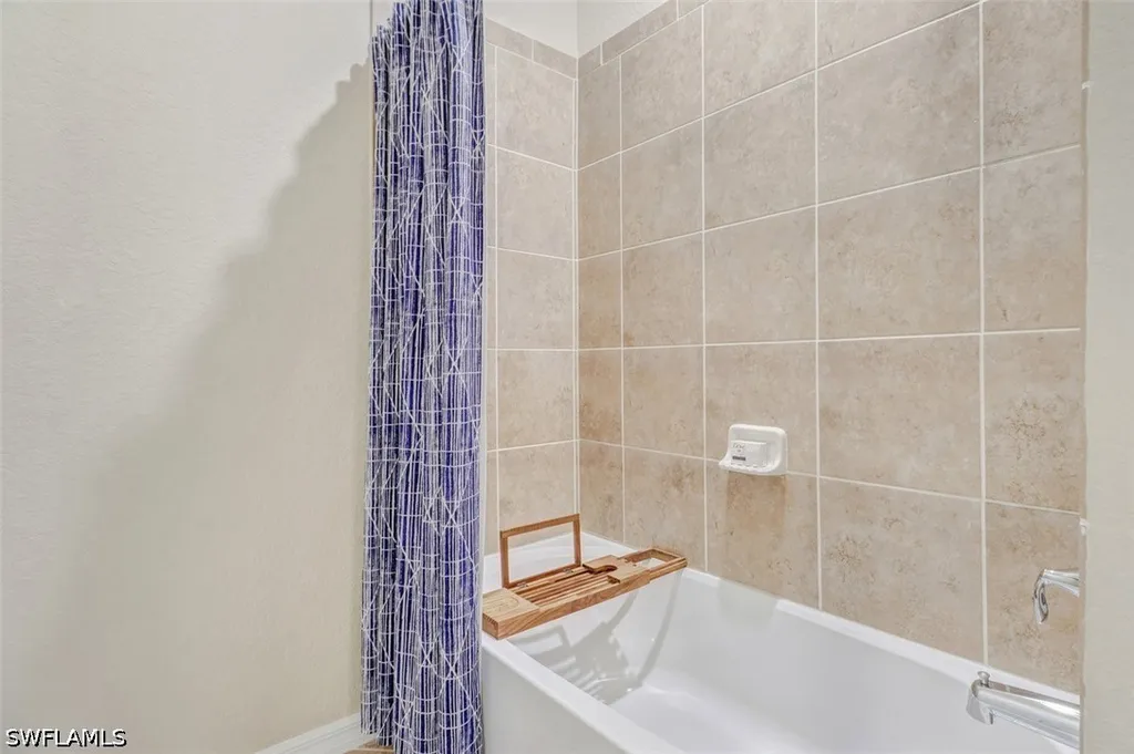 9566 Trevi Court Naples FL 34113