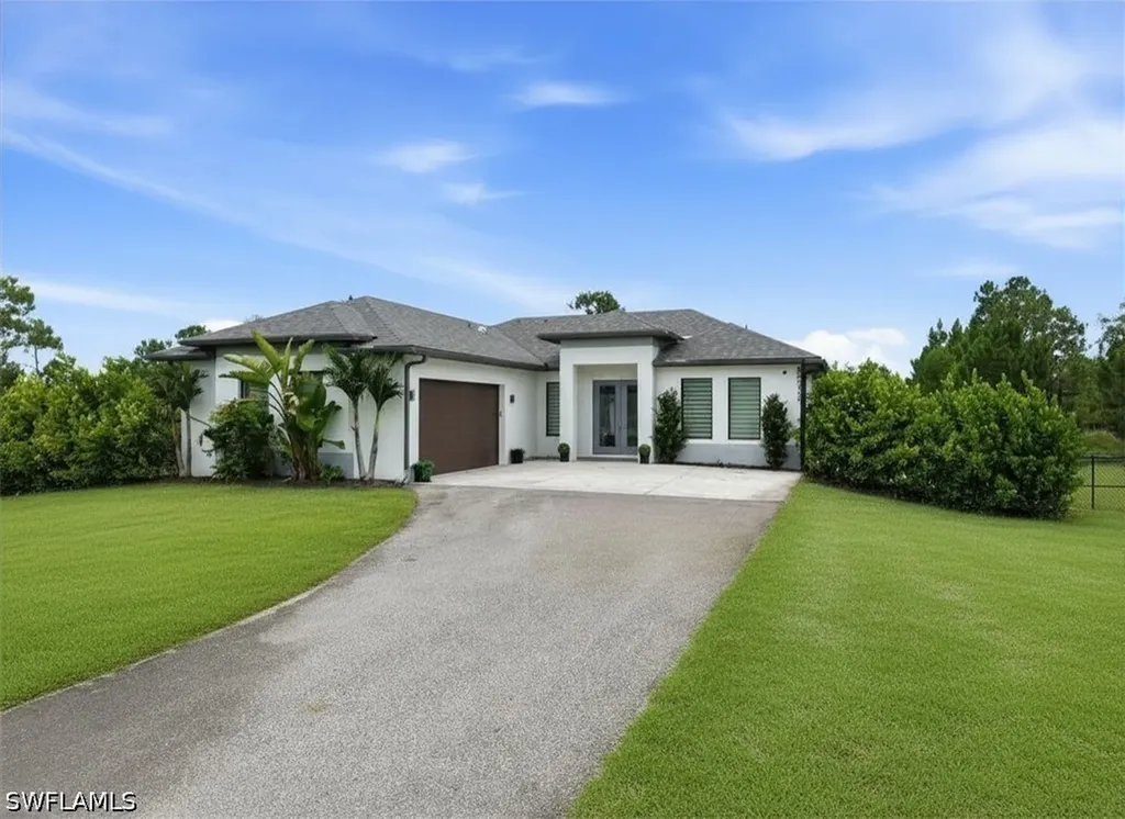 Naples FL, 3931 64TH Avenue NE