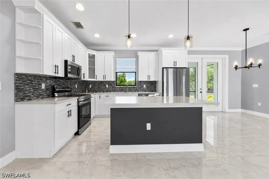 3931 64th Avenue NE Naples FL 34120