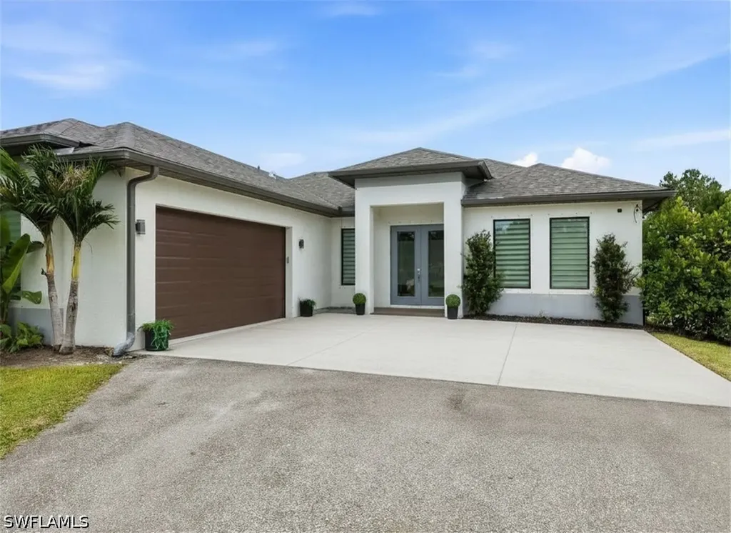 3931 64th Avenue NE Naples FL 34120