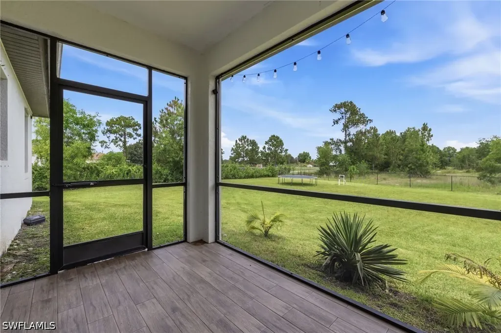 3931 64th Avenue NE Naples FL 34120