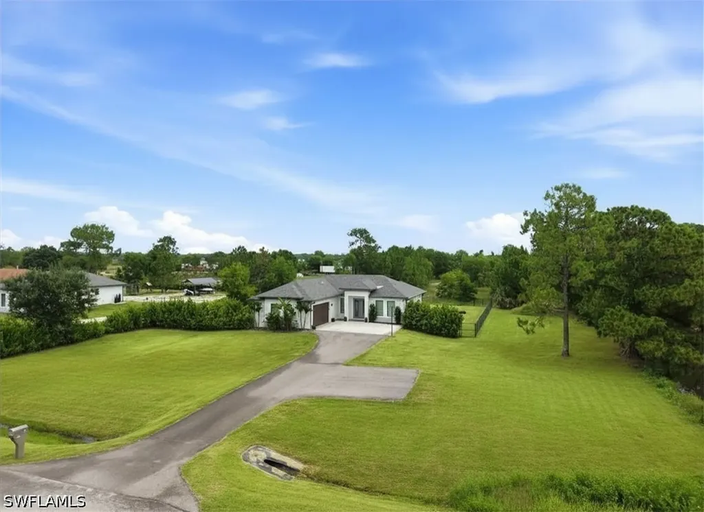 3931 64th Avenue NE Naples FL 34120