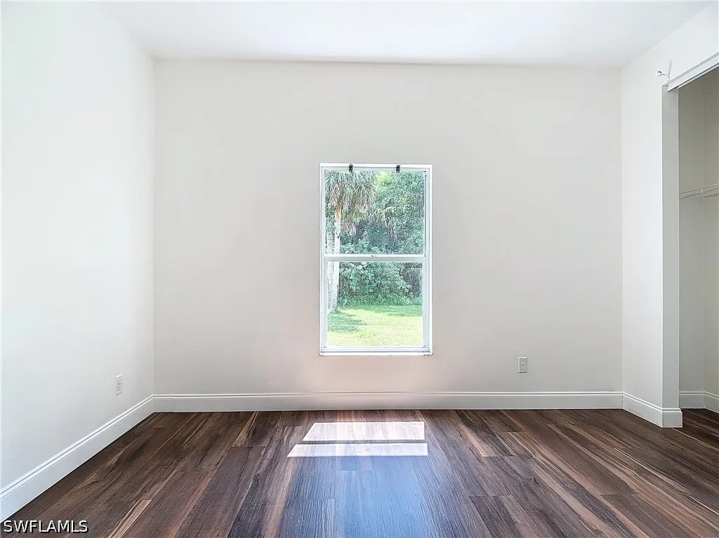 130 16th Avenue NE Naples FL 34120