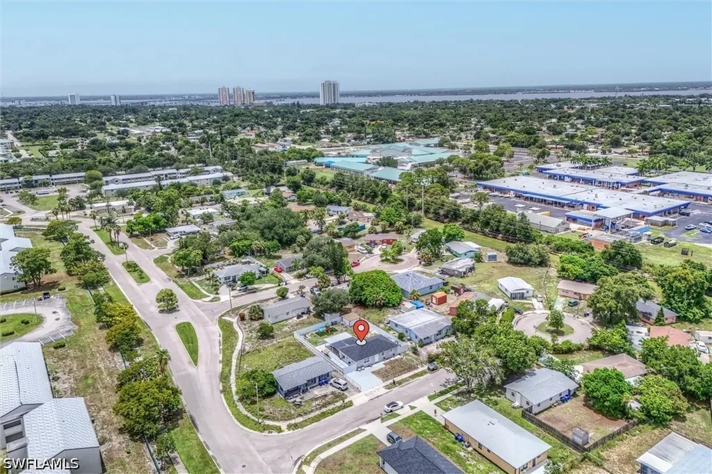 1776 Glenway Court Fort Myers FL 33916