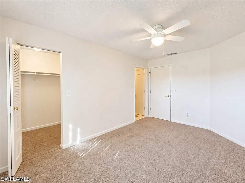 8041 S Woods Circle Fort Myers FL 33919