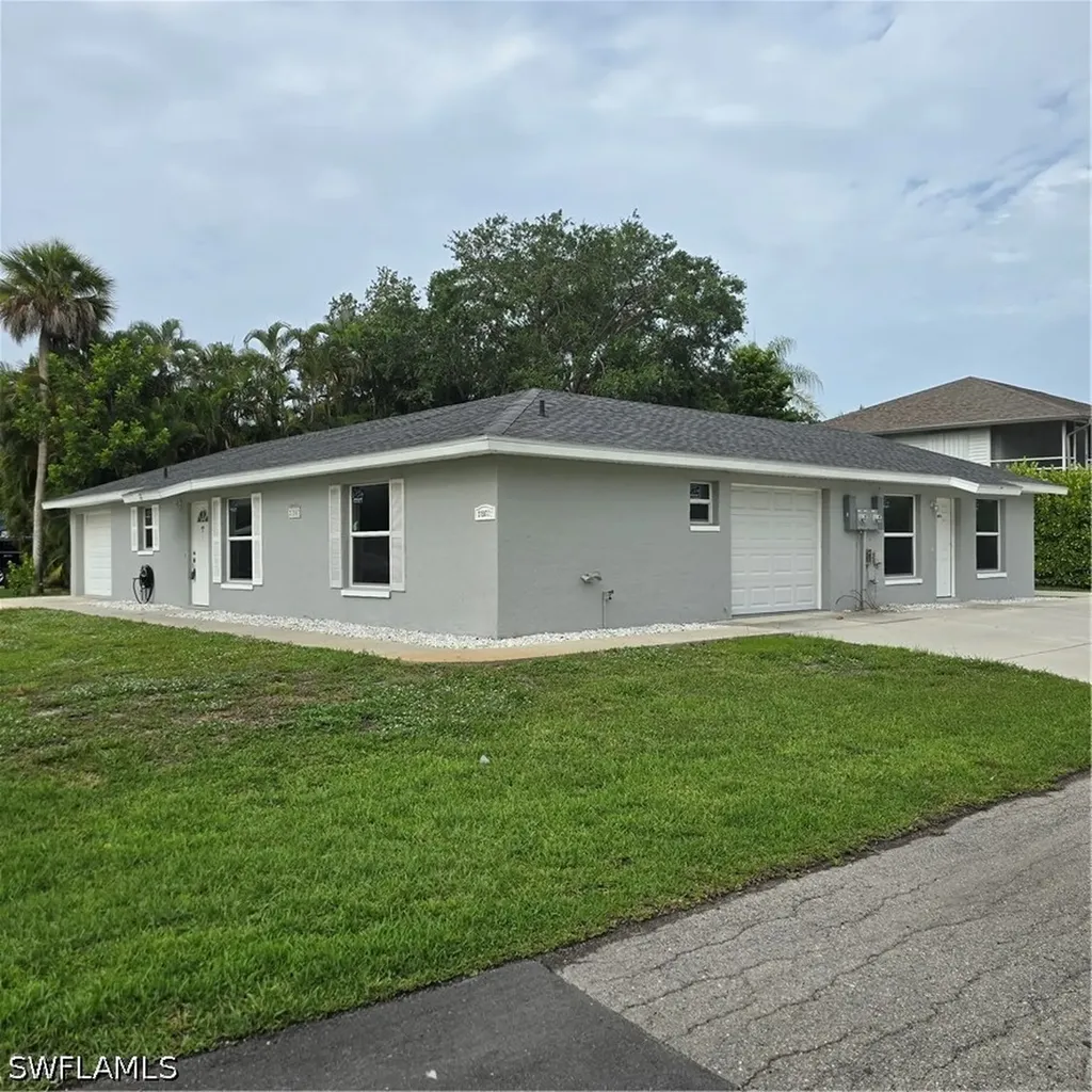 27587 Imperial Shores Boulevard Bonita Springs FL 34134