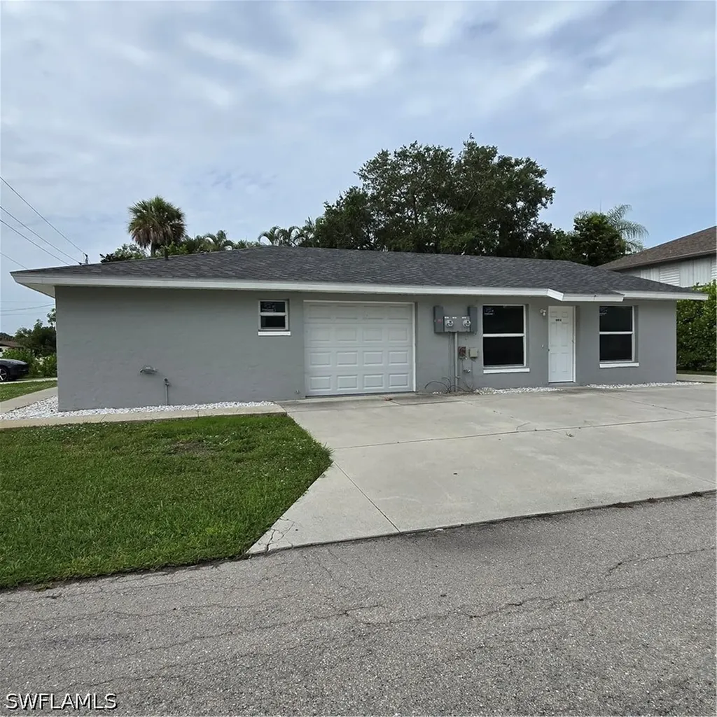 27587 Imperial Shores Boulevard Bonita Springs FL 34134