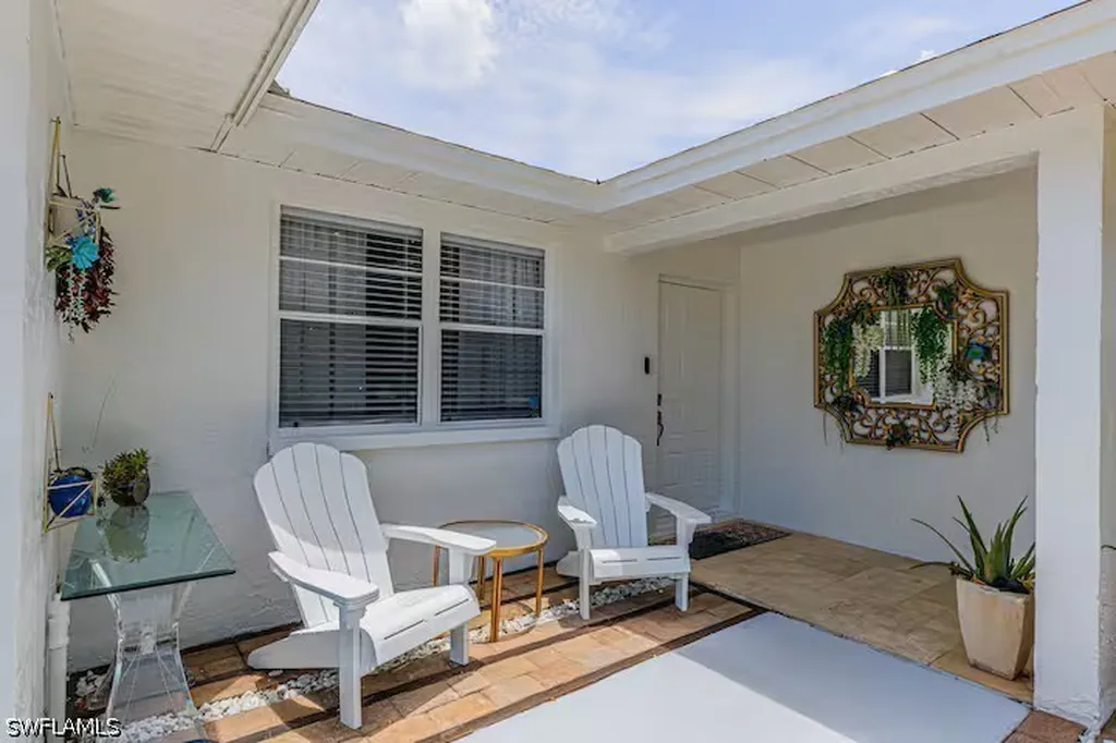 3511 Caloosa Street Naples FL 34112