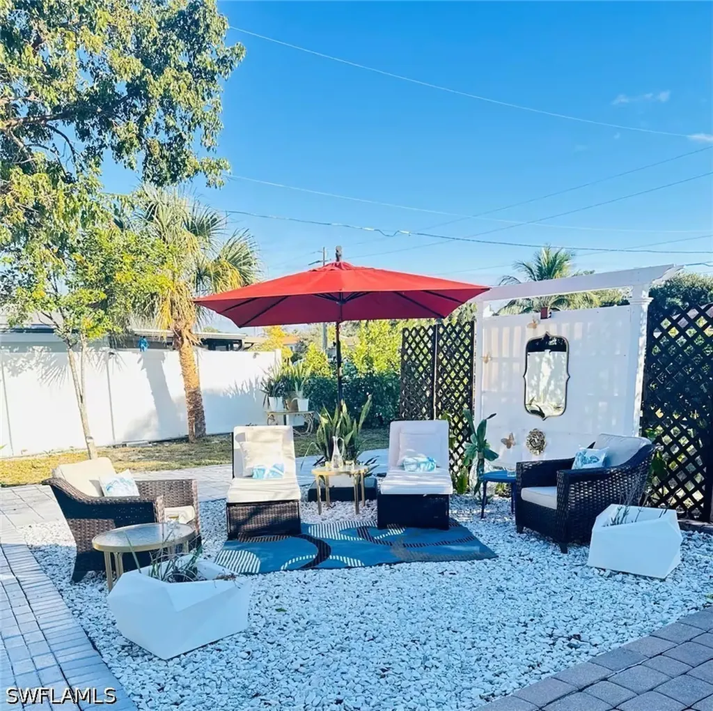 3511 Caloosa Street Naples FL 34112