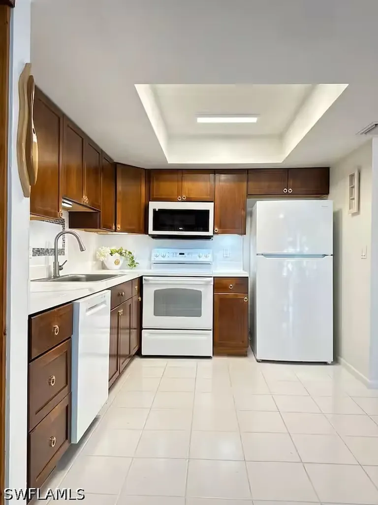 3511 Caloosa Street Naples FL 34112