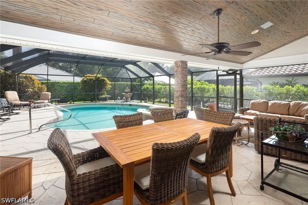 196 Monterey Drive Naples FL 34119