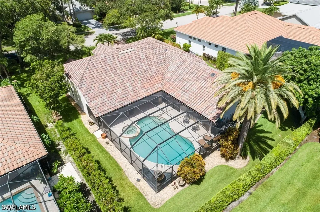 196 Monterey Drive Naples FL 34119