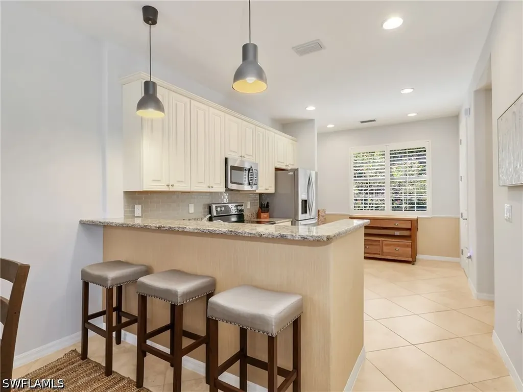 9012 Alturas Street Naples FL 34113